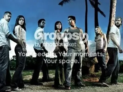 Los supervivientes de Lost en la playa con el aviso de Photobucket superpuesto